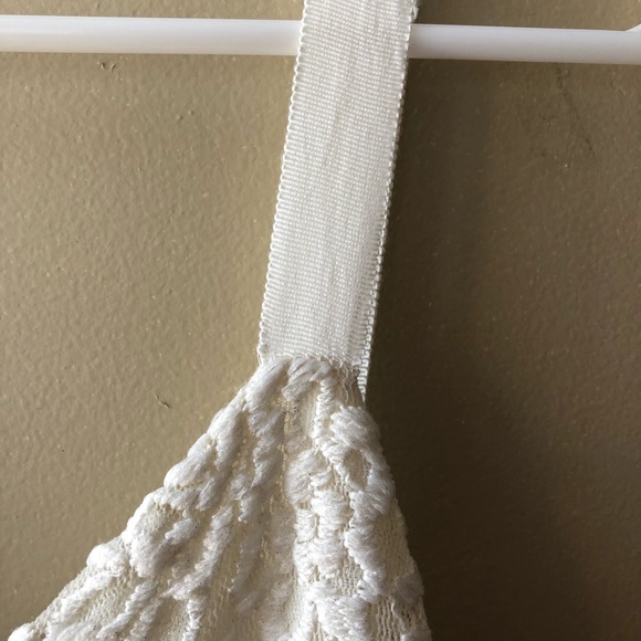 Free People Cream & Gold Lace Spaghetti Strap Dress Size Medium Asymmetrical Hem - Picture 6 of 9